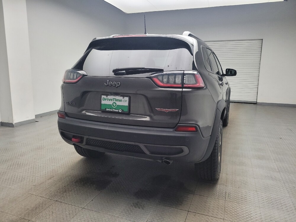 2019 Jeep Cherokee in Grand Rapids, MI 49508 - 18106565 7