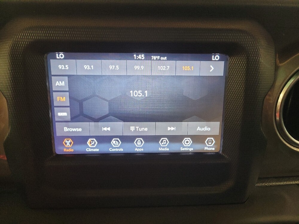 2021 Jeep Wrangler in Montclair, CA 91763 - 18106566 25