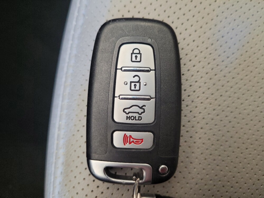 2013 Kia Optima in Louisville, KY 40258 - 18106569 32