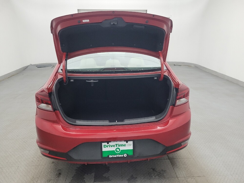 2020 Hyundai Elantra in Columbia, SC 29210 - 18106572 29