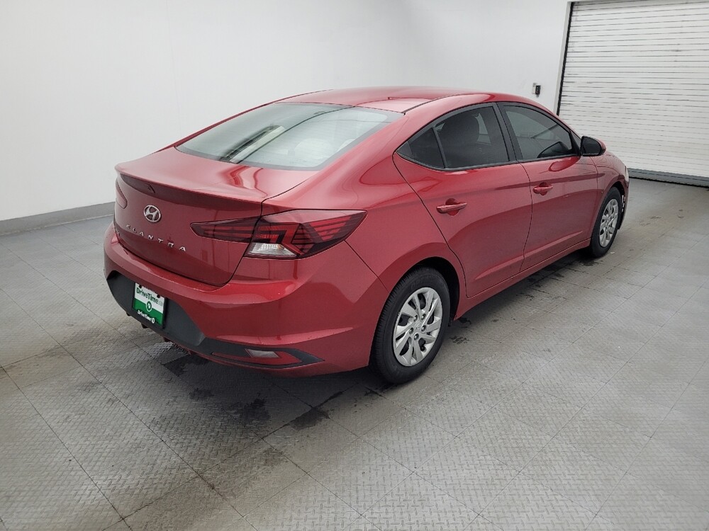 2020 Hyundai Elantra in Columbia, SC 29210 - 18106572 9