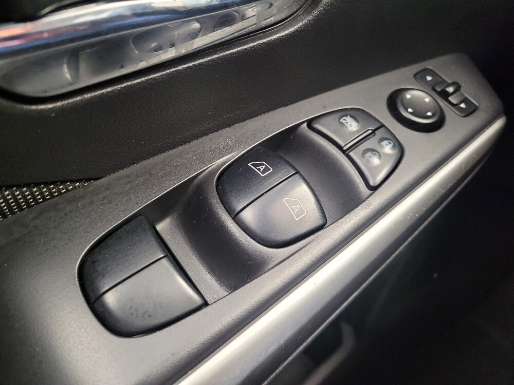 2020 Nissan Kicks in Louisville, KY 40258 - 18106573 27