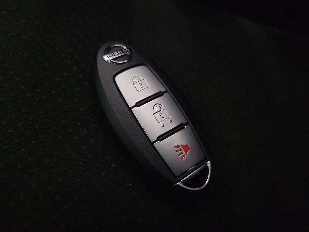 2018 Nissan Murano in Glendale, AZ 85301 - 18106574 32