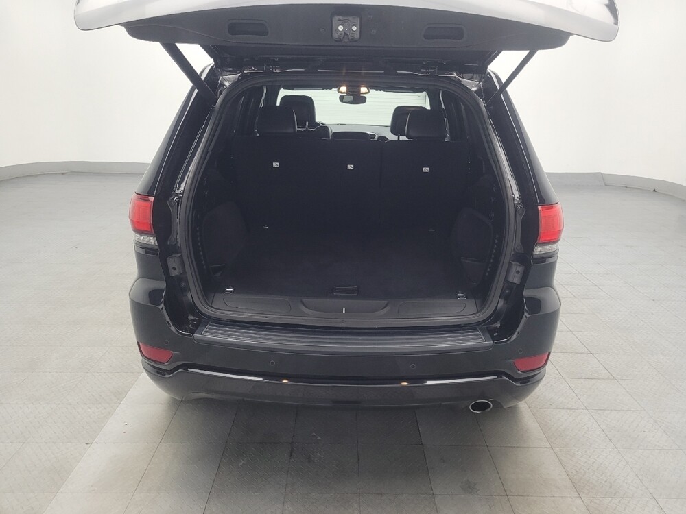 2018 Jeep Grand Cherokee in Columbus, GA 31909 - 18106575 29