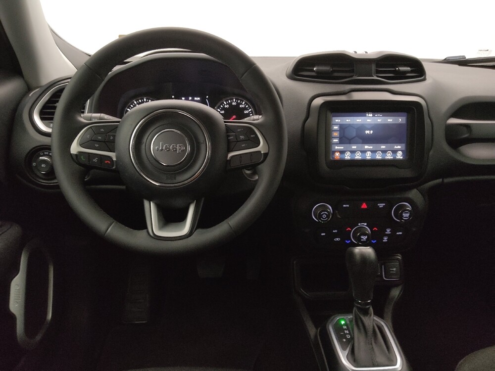 2020 Jeep Renegade in St. Louis, MO 63136 - 18106586 22