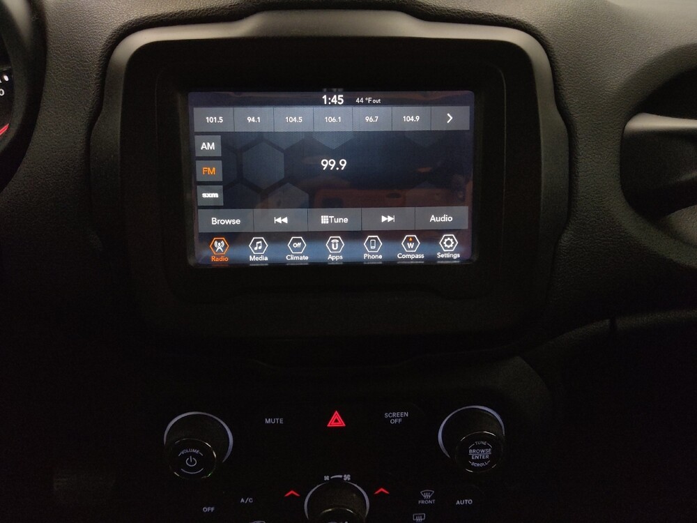 2020 Jeep Renegade in St. Louis, MO 63136 - 18106586 25