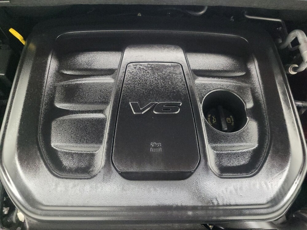 2019 Jeep Grand Cherokee in Mishawaka, IN 46545 - 18106587 30