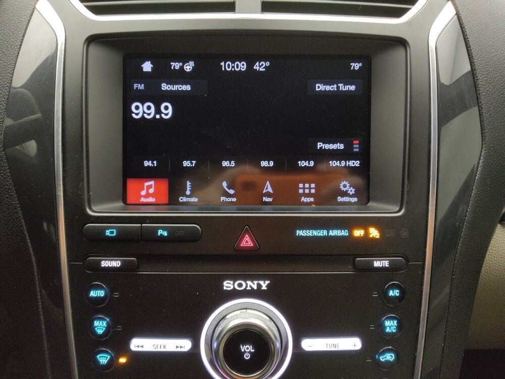 2019 Ford Explorer in St. Louis, MO 63136 - 18106588 25