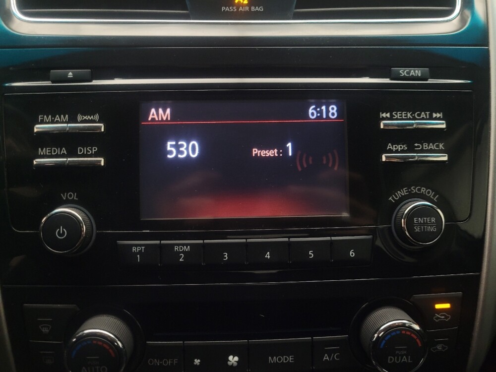 2015 Nissan Altima in Indianapolis, IN 46219 - 18106590 25