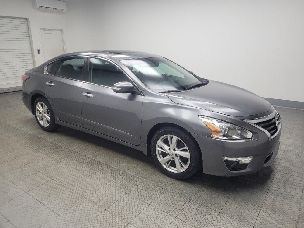 2015 Nissan Altima in Indianapolis, IN 46219 - 18106590 11