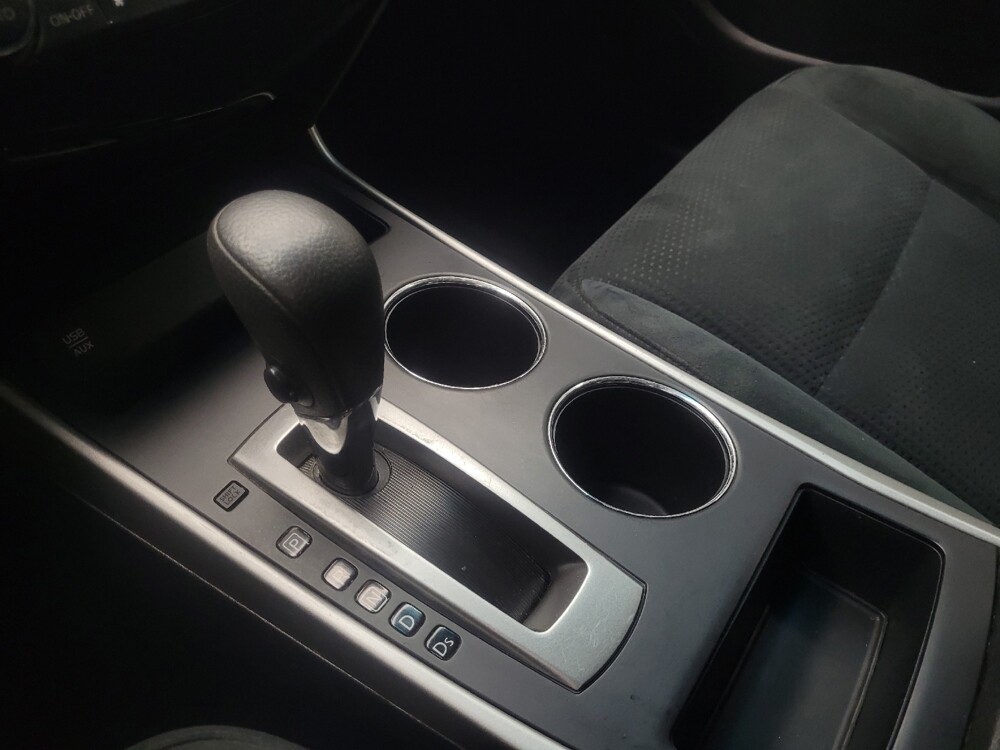 2015 Nissan Altima in Indianapolis, IN 46219 - 18106590 26