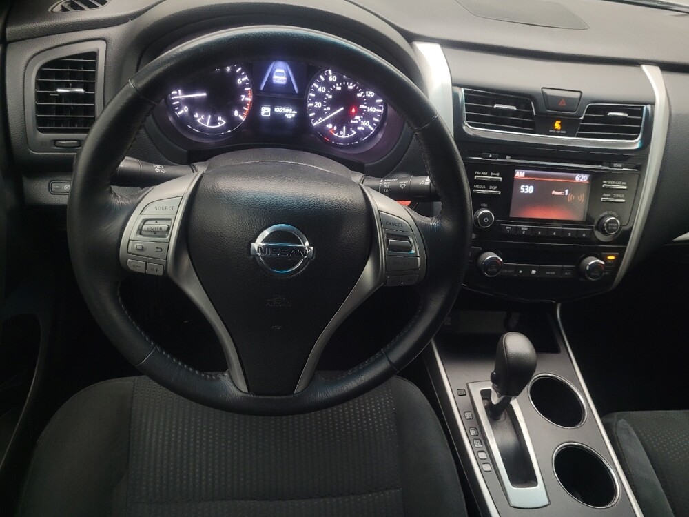 2015 Nissan Altima in Indianapolis, IN 46219 - 18106590 22