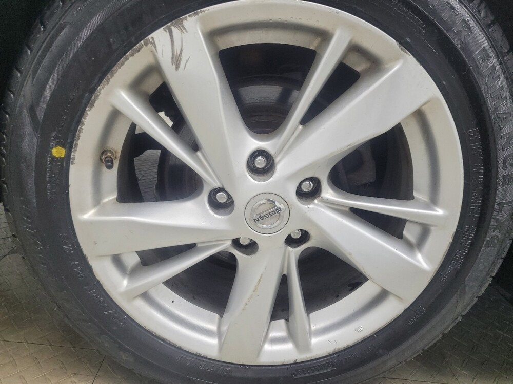 2015 Nissan Altima in Indianapolis, IN 46219 - 18106590 31