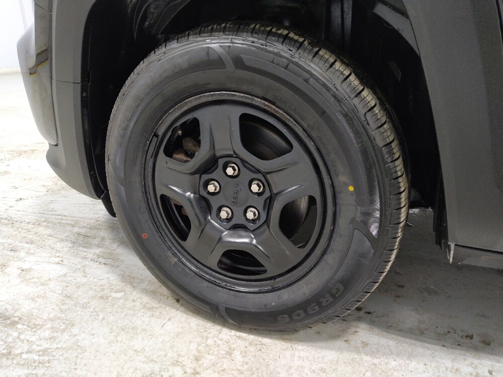 2021 Jeep Renegade in Columbus, OH 43231 - 18106599 31