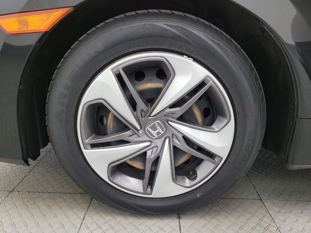 2019 Honda Civic in Mesa, AZ 85210 - 18106602 31