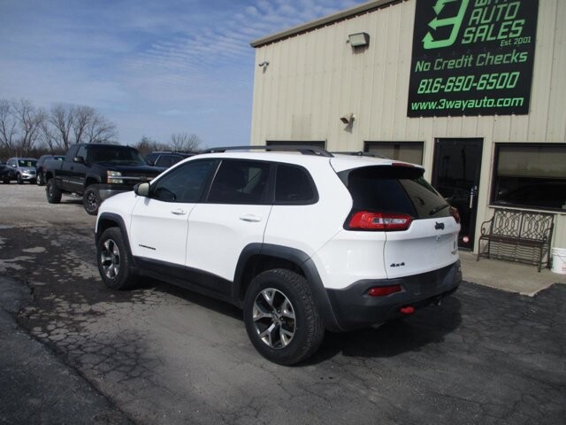 2015 Jeep Cherokee in Oak Grove, MO 64075 - 18106611 7