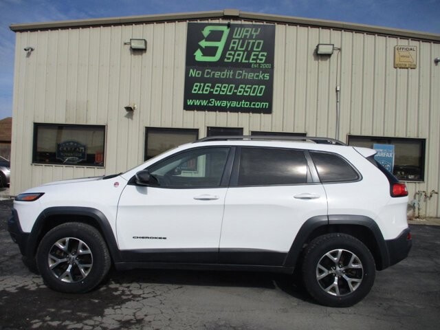 2015 Jeep Cherokee in Oak Grove, MO 64075 - 18106611 8