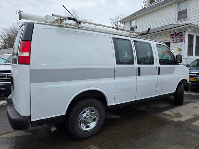 2012 Chevrolet Express 2500 in Blauvelt, NY 10913 - 18106618 8
