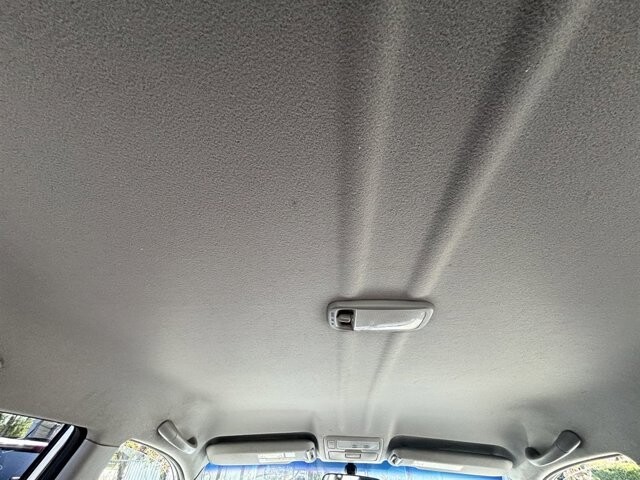 2004 Toyota RAV4 in Hudson, FL 34669 - 18106621 13