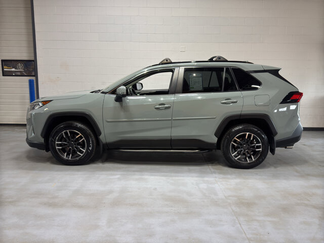 2019 Toyota RAV4 in Burlington, WI 53105 - 18106627 2