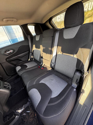 2016 Jeep Cherokee in Eastpointe, MI 48021 - 18106630 9