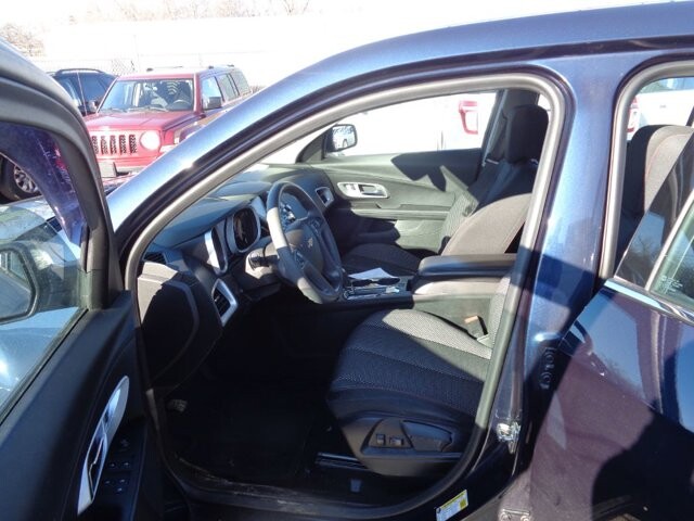 2016 Chevrolet Equinox in Lebanon, TN 37087-3302 - 18106633 5