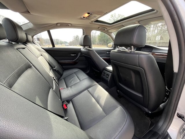 2011 BMW 328i xDrive in Flowery Branch, GA 30542 - 18106635 9