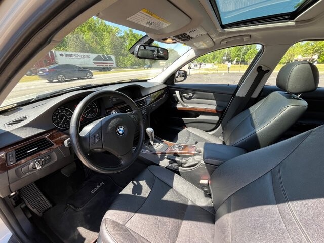 2011 BMW 328i xDrive in Flowery Branch, GA 30542 - 18106635 7