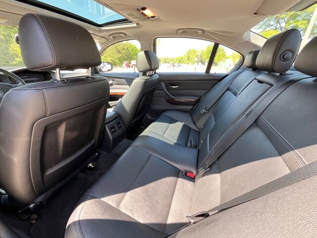 2011 BMW 328i xDrive in Flowery Branch, GA 30542 - 18106635 11