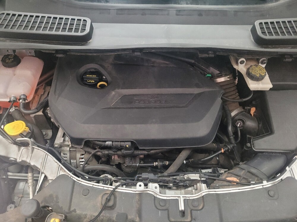 2014 Ford Escape in Downey, CA 90241 - 18106640 30