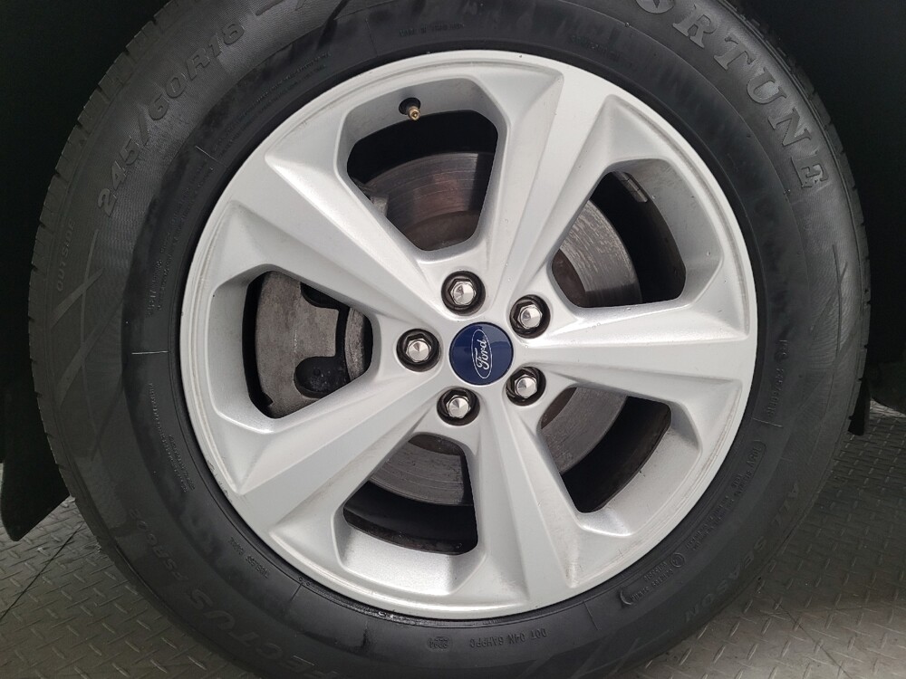 2021 Ford Edge in Fresno, CA 93726 - 18106644 31