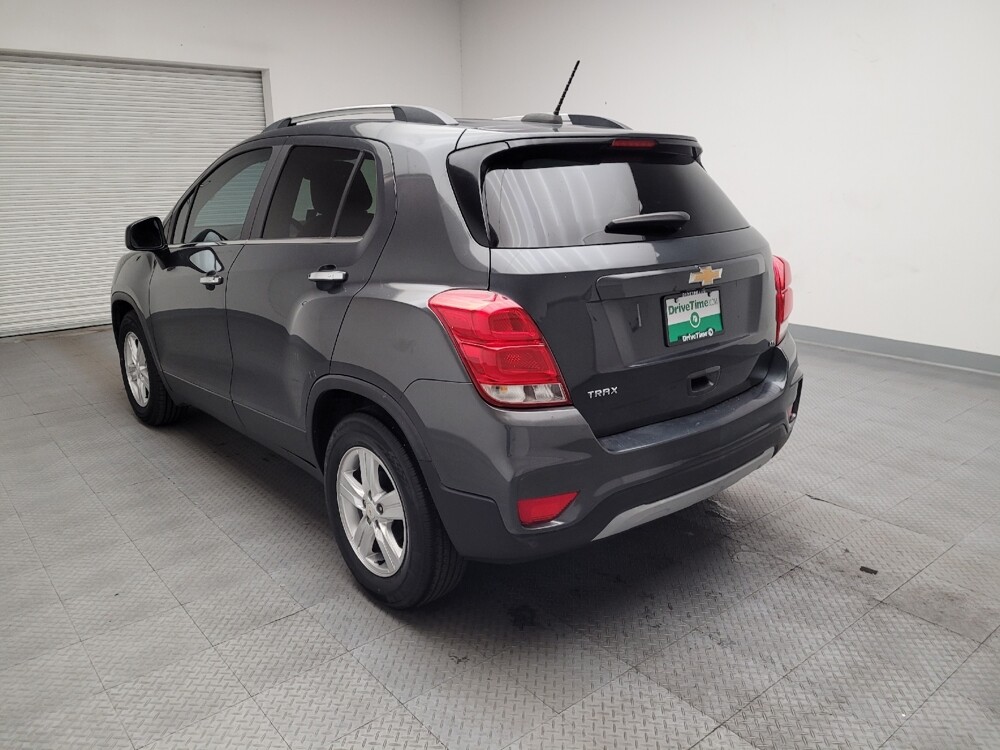 2018 Chevrolet Trax in Downey, CA 90241 - 18106646 5