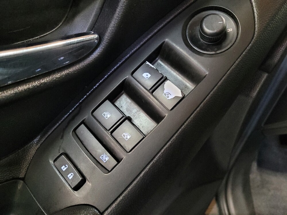 2018 Chevrolet Trax in Downey, CA 90241 - 18106646 27