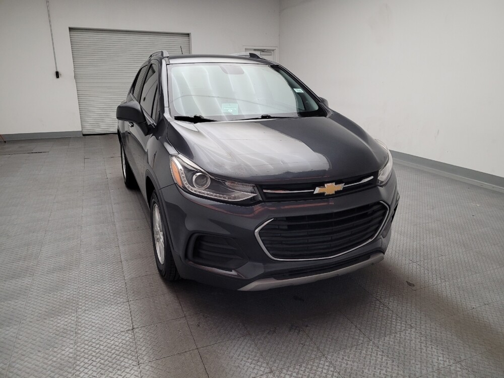 2018 Chevrolet Trax in Downey, CA 90241 - 18106646 14