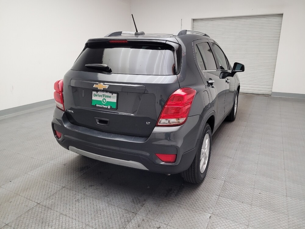 2018 Chevrolet Trax in Downey, CA 90241 - 18106646 7