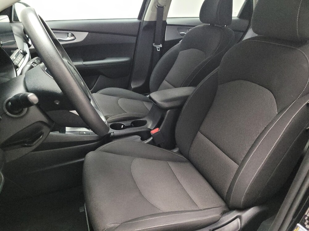 2023 Kia Forte in Riverside, CA 92504 - 18106647 17