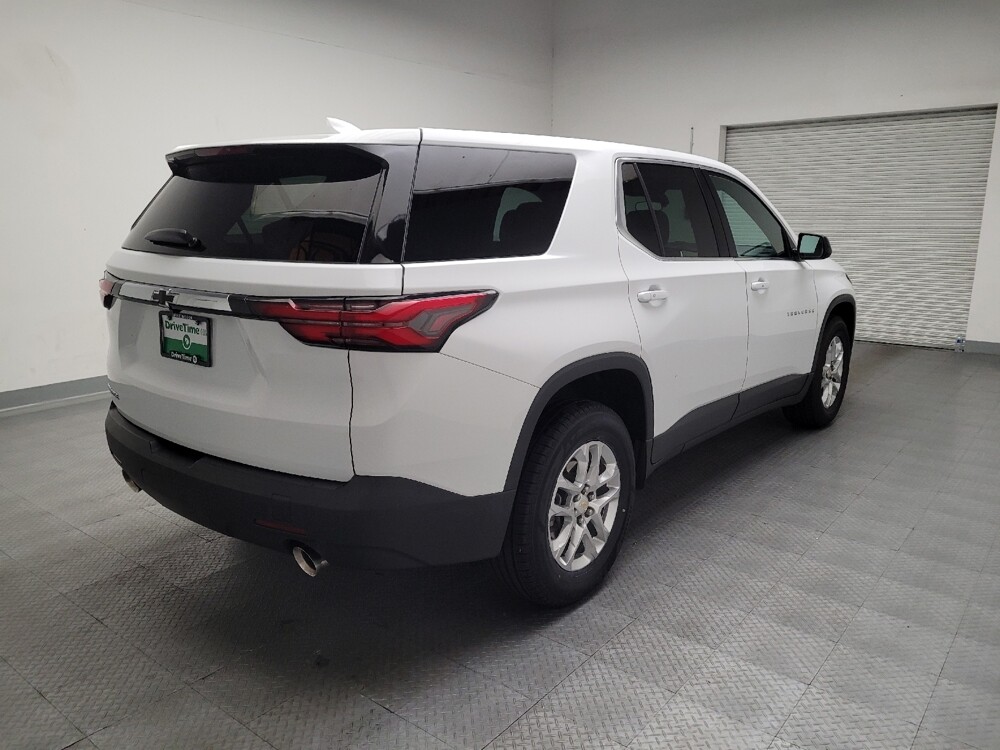 2022 Chevrolet Traverse in Downey, CA 90241 - 18106649 9