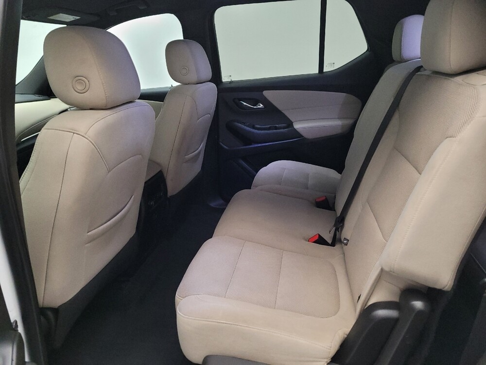 2022 Chevrolet Traverse in Downey, CA 90241 - 18106649 18