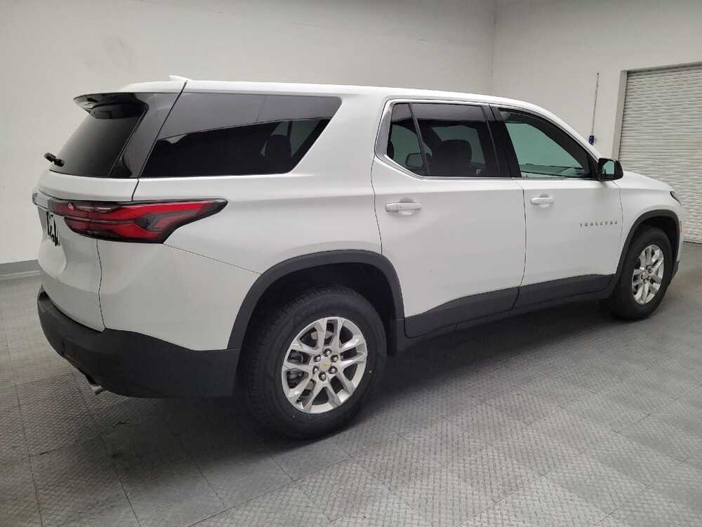 2022 Chevrolet Traverse in Downey, CA 90241 - 18106649 10