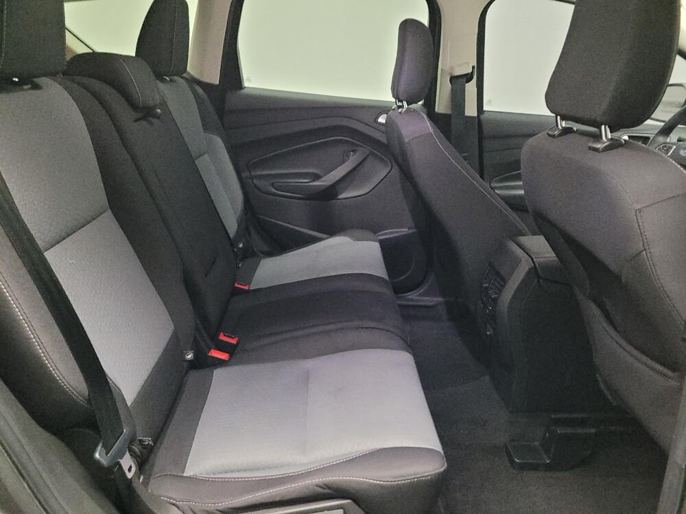 2018 Ford Escape in Riverside, CA 92504 - 18106652 19