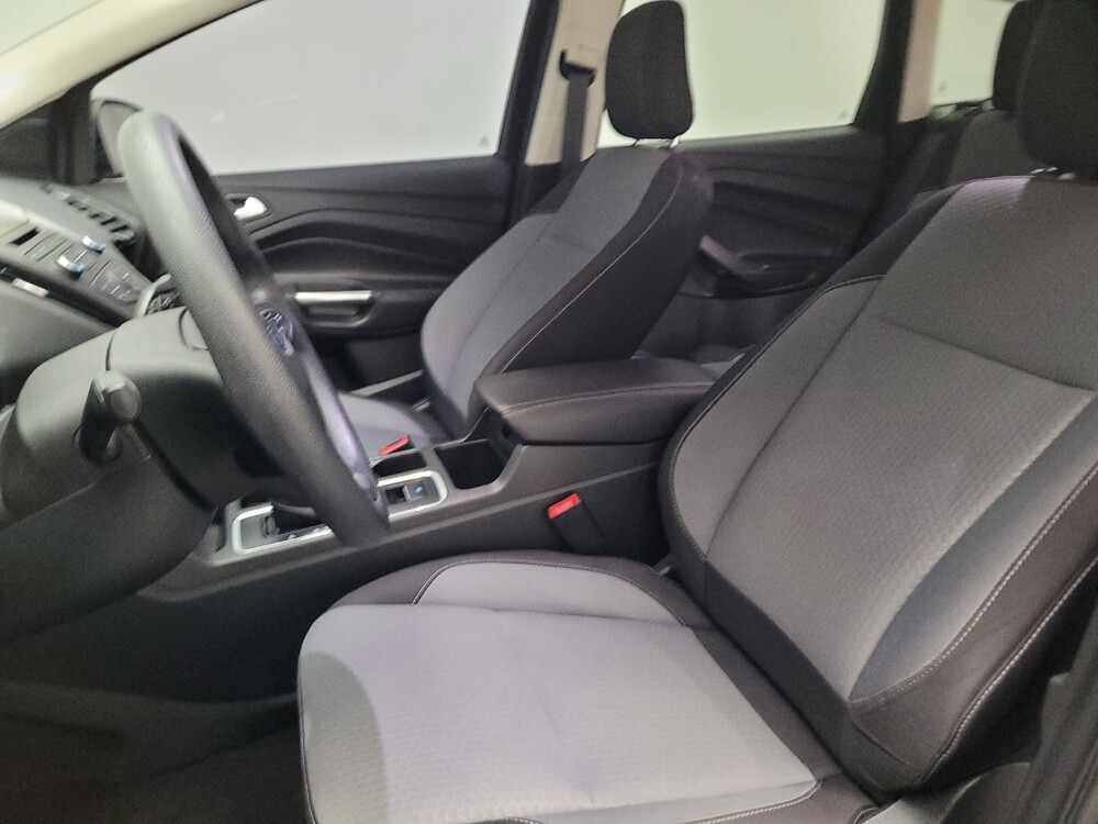 2018 Ford Escape in Riverside, CA 92504 - 18106652 17