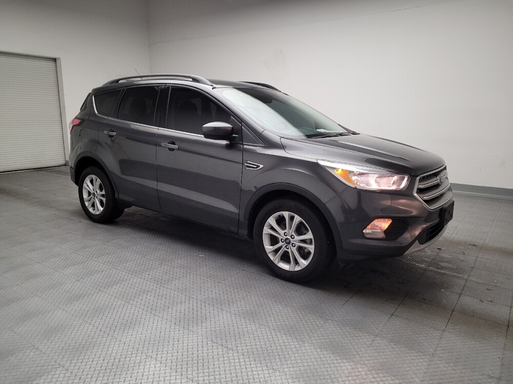 2018 Ford Escape in Riverside, CA 92504 - 18106652 11