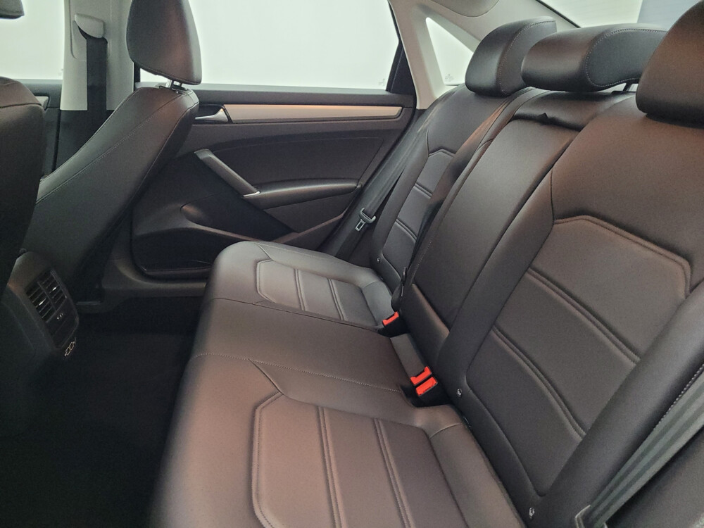 2021 Volkswagen Passat in Knoxville, TN 37923 - 18106653 18