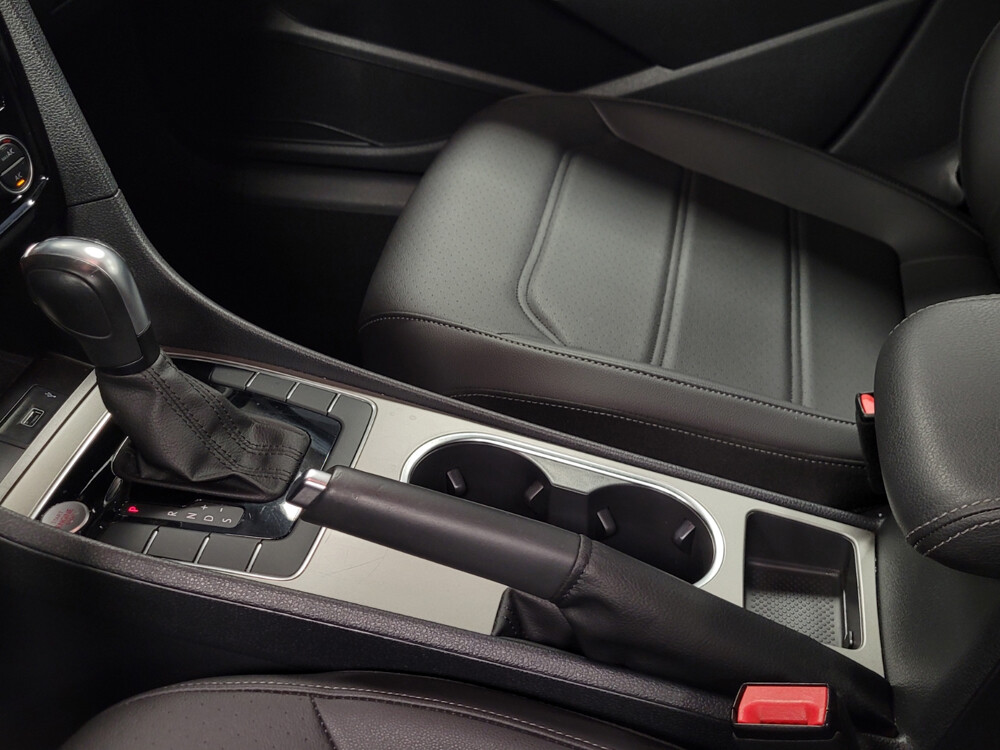 2021 Volkswagen Passat in Knoxville, TN 37923 - 18106653 26