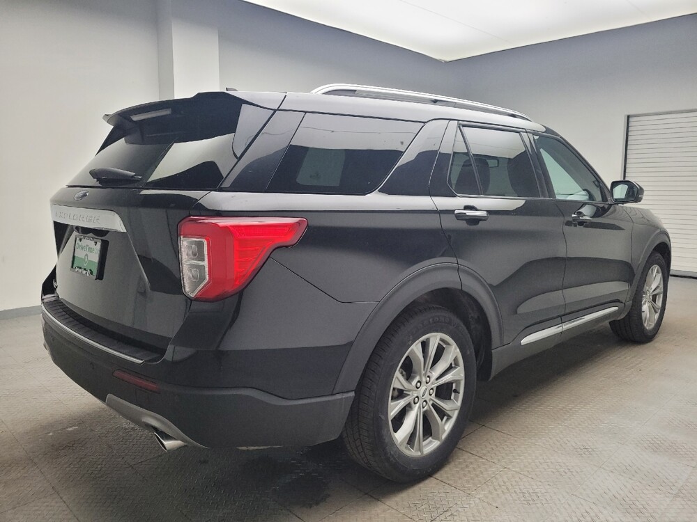 2023 Ford Explorer in Grand Rapids, MI 49508 - 18106654 10