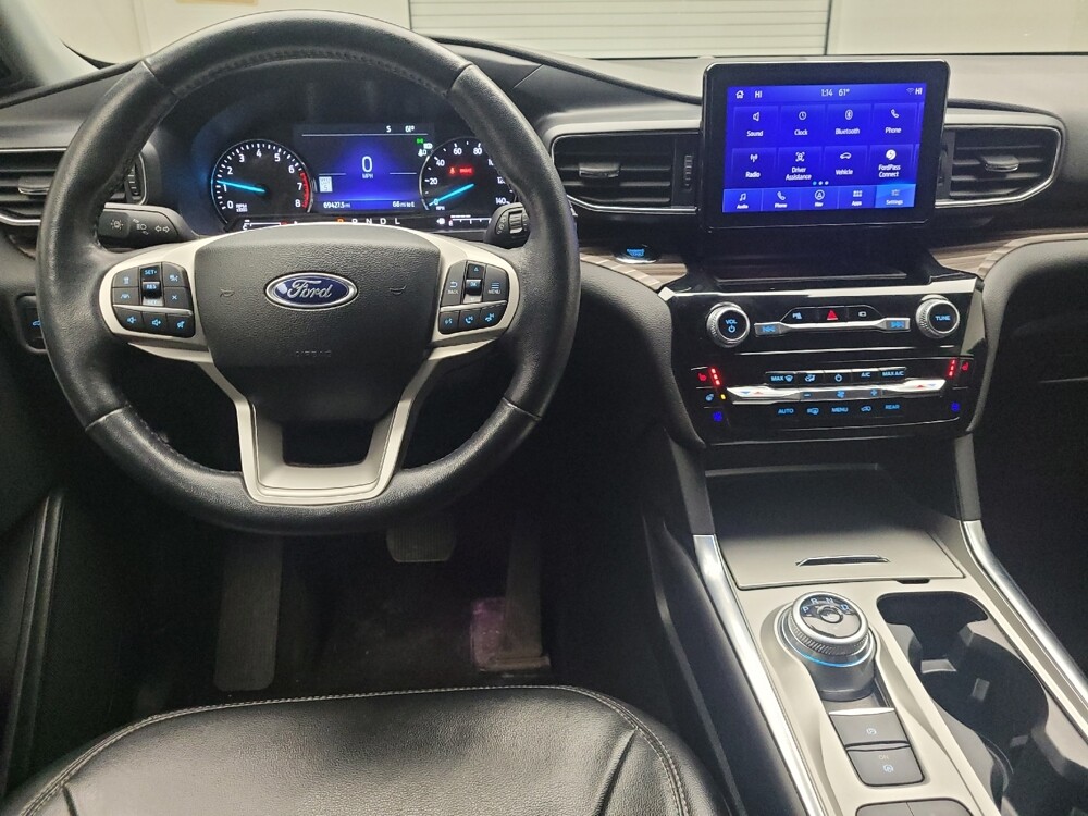 2023 Ford Explorer in Grand Rapids, MI 49508 - 18106654 22