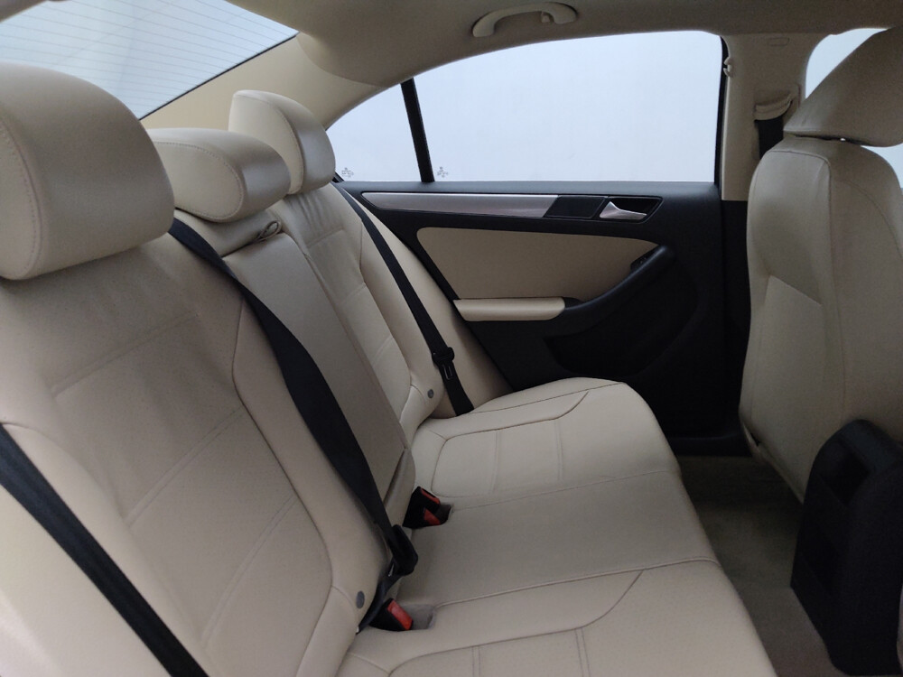 2016 Volkswagen Jetta in Duluth, GA 30096 - 18106655 19