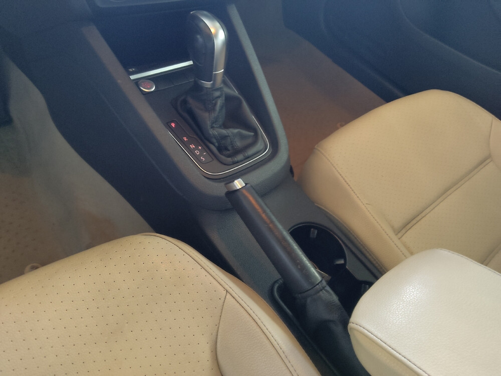 2016 Volkswagen Jetta in Duluth, GA 30096 - 18106655 26