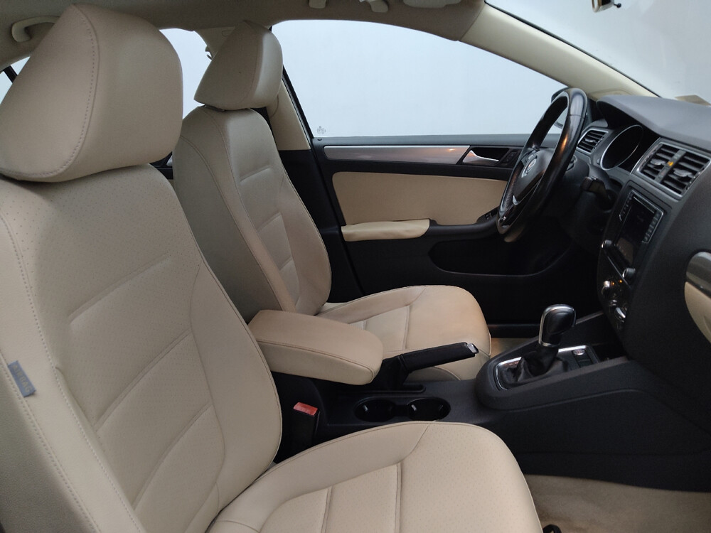 2016 Volkswagen Jetta in Duluth, GA 30096 - 18106655 21