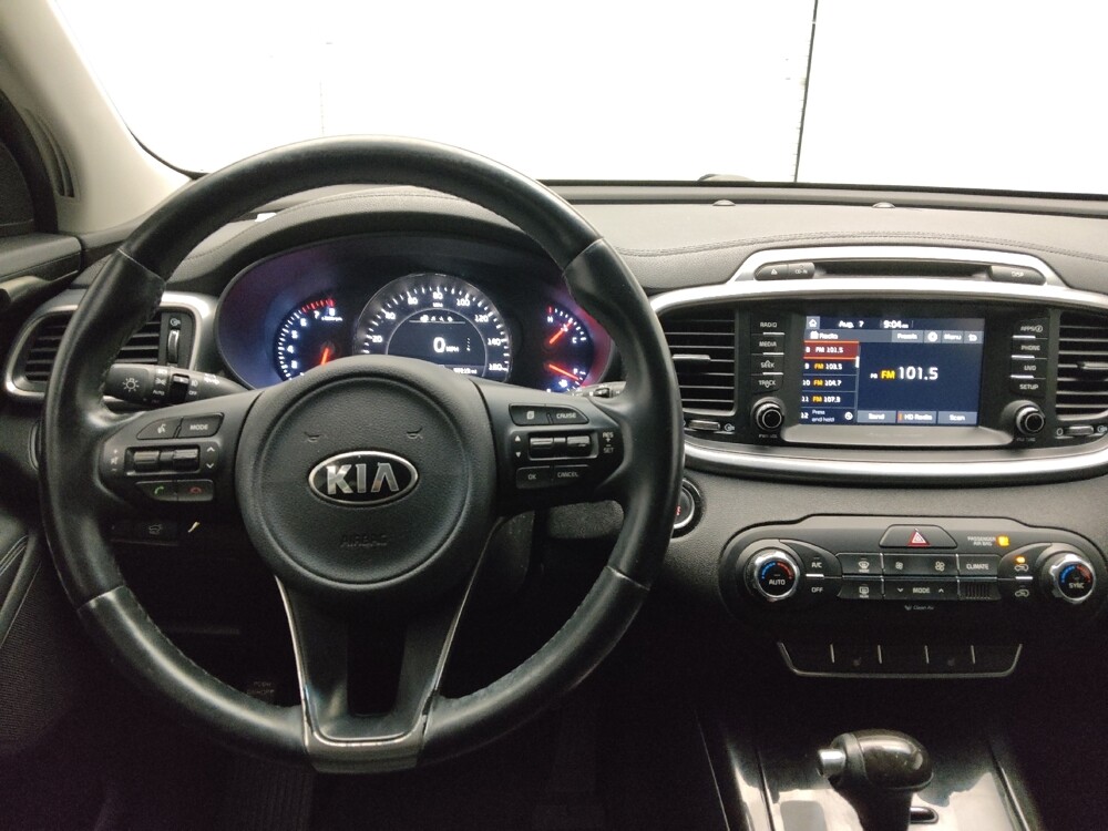 2018 Kia Sorento in Union City, GA 30291 - 18106656 22